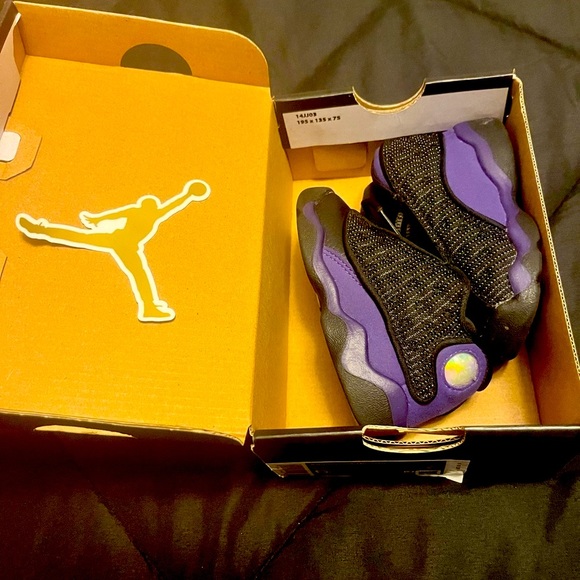 Toddler Jordans - Picture 1 of 2